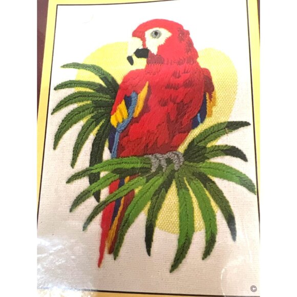 Sunset Stitchery Parrot In The Palms Kit - Picture 1 of 4